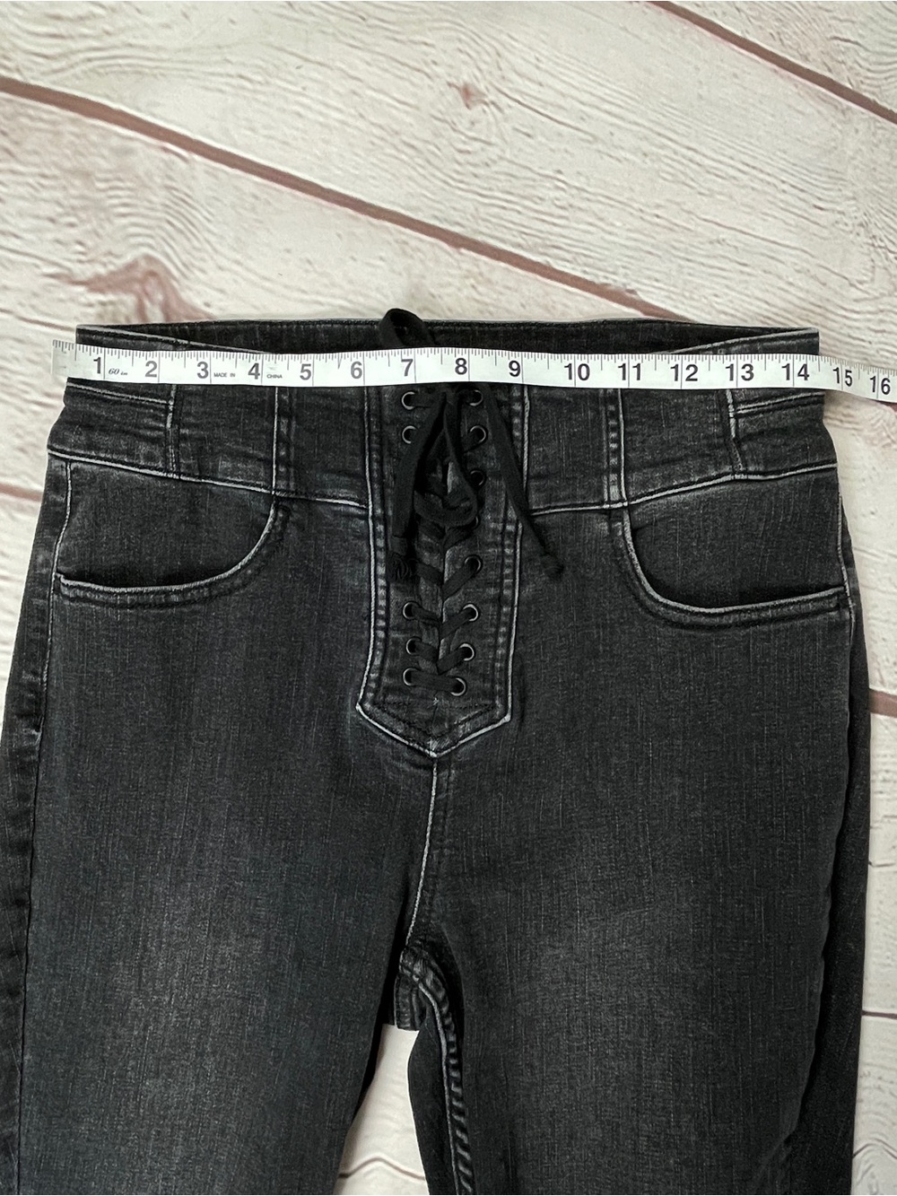 WE THE FREE CRVY charcoal gray lace-up high-waist skinny stretchy jeans, size 29 - Picture 13 of 16